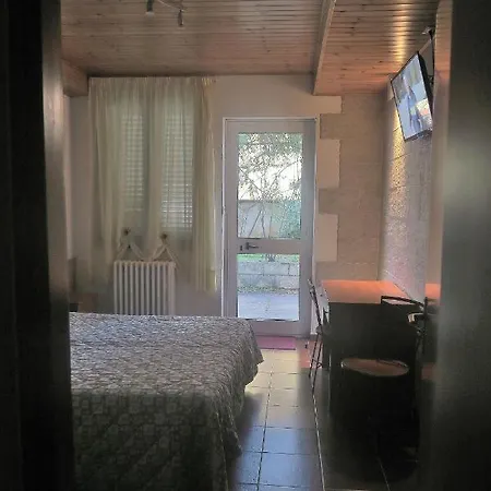 Bed & Breakfast La Pretera 3*