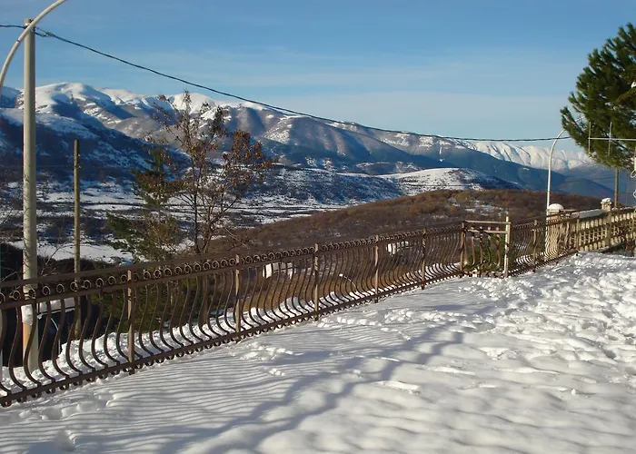 Bed and Breakfast La Pretera 3*